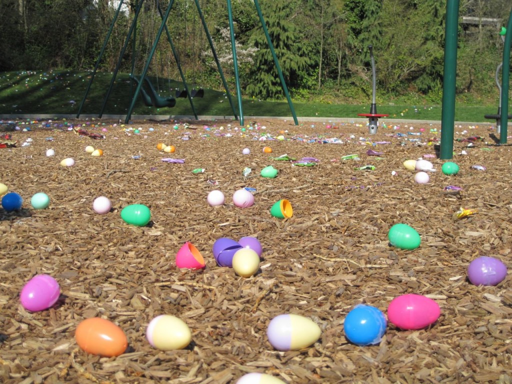 Eggciting morning at the RavennaEckstein Community Center